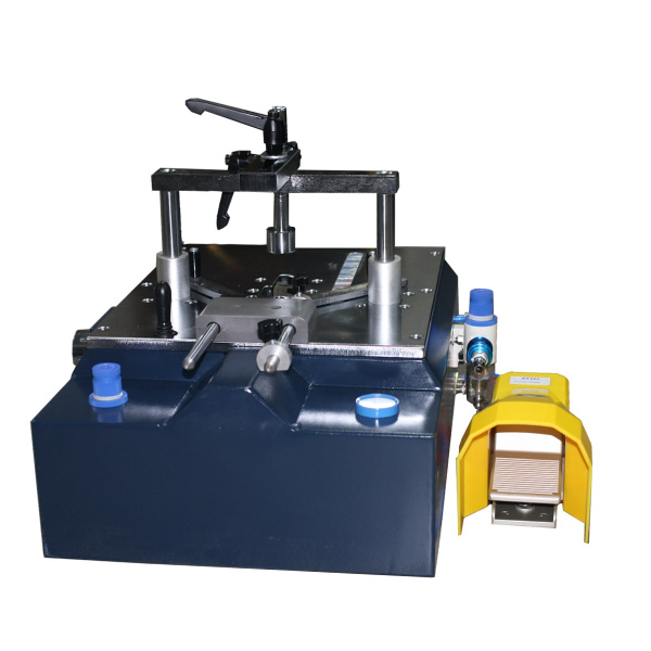 Станок для скрепления багета-min Станок для скрепления багета-min